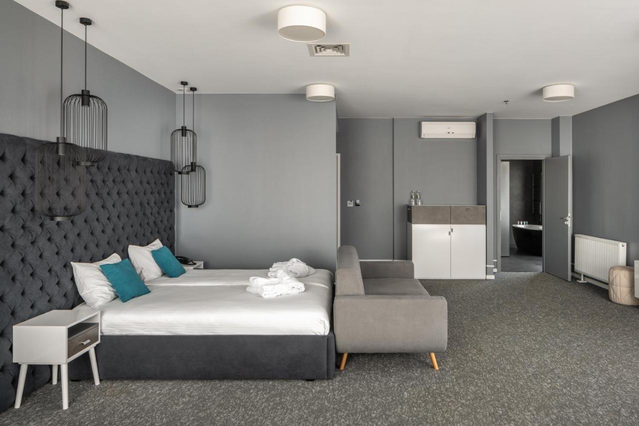 City Inn Lviv Smart Hotel Vynnyky エクステリア 写真
