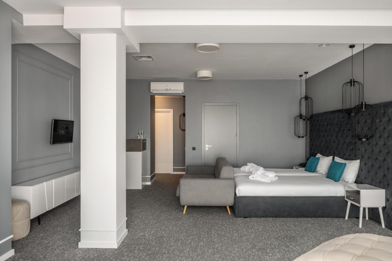 City Inn Lviv Smart Hotel Vynnyky エクステリア 写真