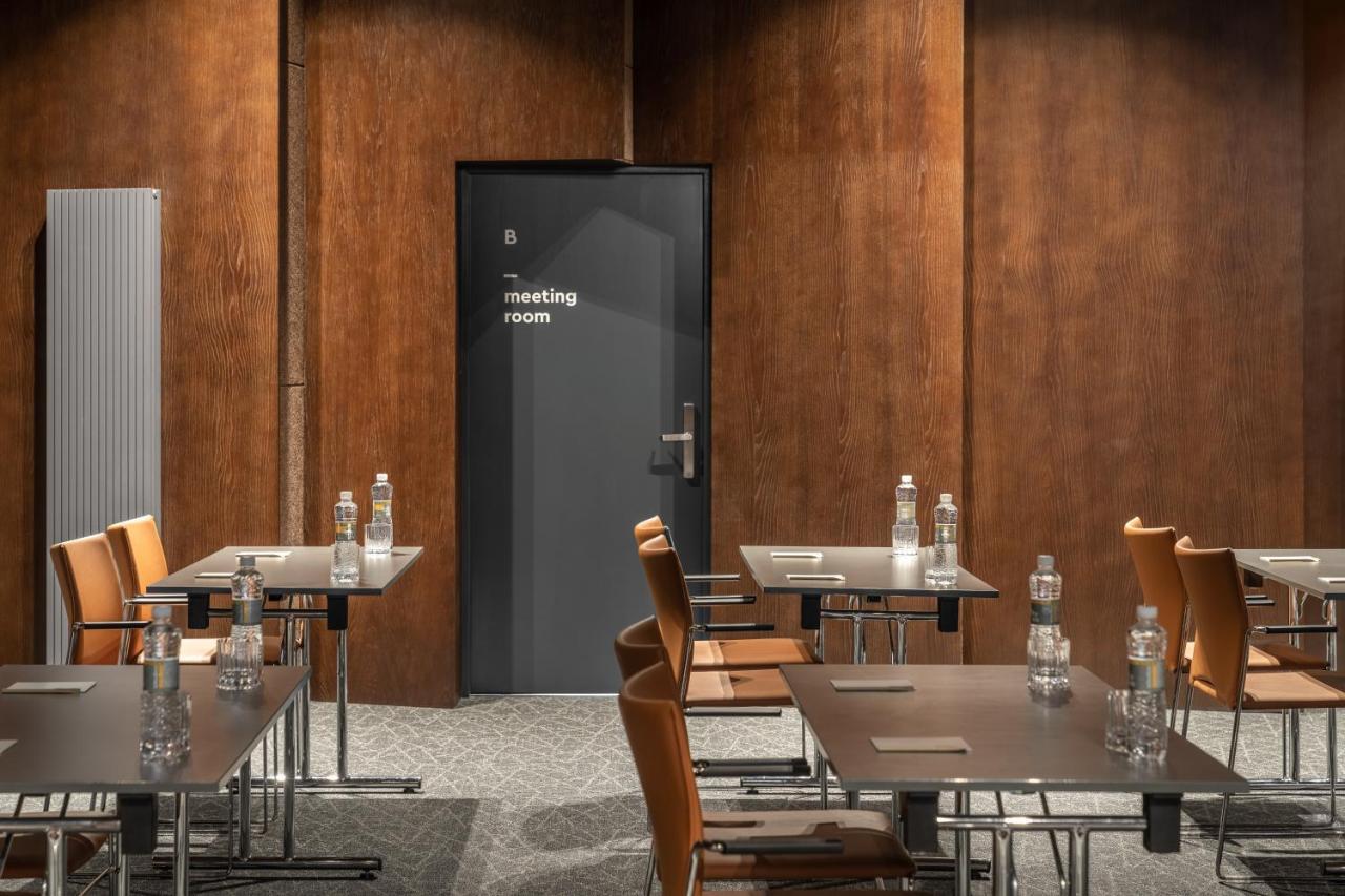 City Inn Lviv Smart Hotel Vynnyky エクステリア 写真