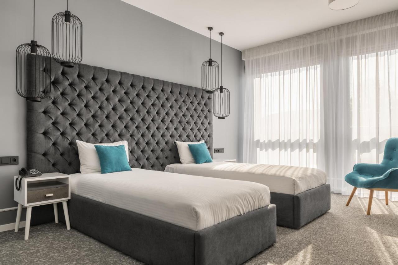 City Inn Lviv Smart Hotel Vynnyky エクステリア 写真